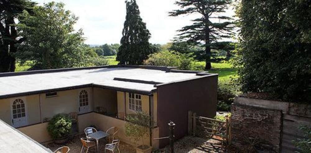 Bed and Breakfast The Coach House Winterbourne Esterno foto